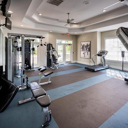 Designed 2Br With Balcony Pool And Gym Apartment Bradenton Exterior photo